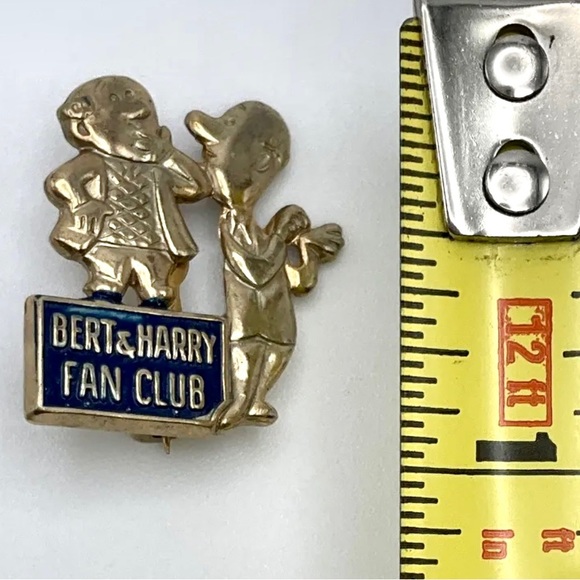 RARE Vintage 1950’s Piels Burt & Harry Fan Club Pin - Picture 4 of 5